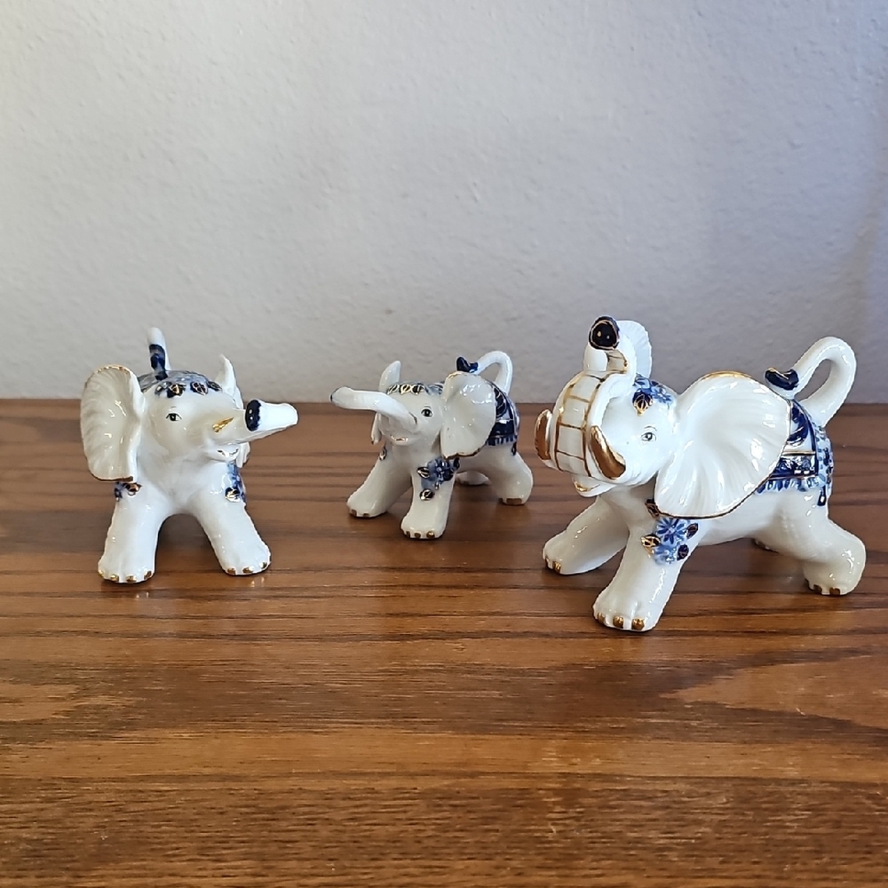 White Ceramic Elephant Figurine Family With 14K Gold Trim